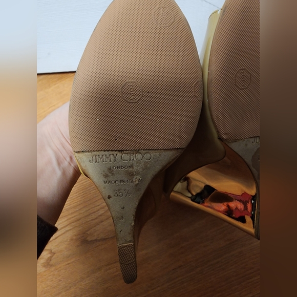 Jimmy Choo Beige Patent Leather Baxen Wedge Peep Toe Pumps Size 35 1/2 - Picture 8 of 8